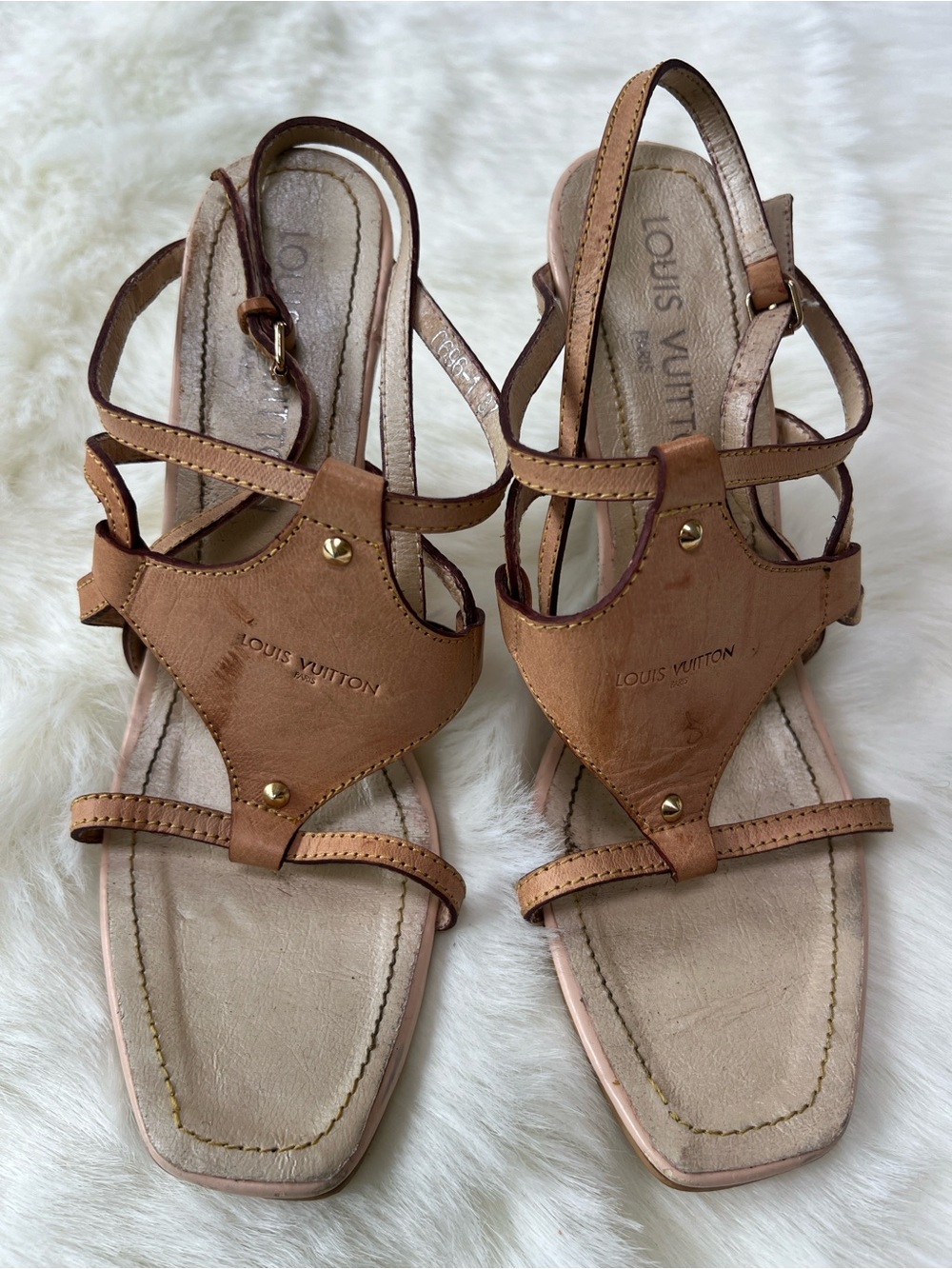 Louis Vuitton Brown Leather Open-Toe T-Strap Sandals size 37 - Picture 4 of 12